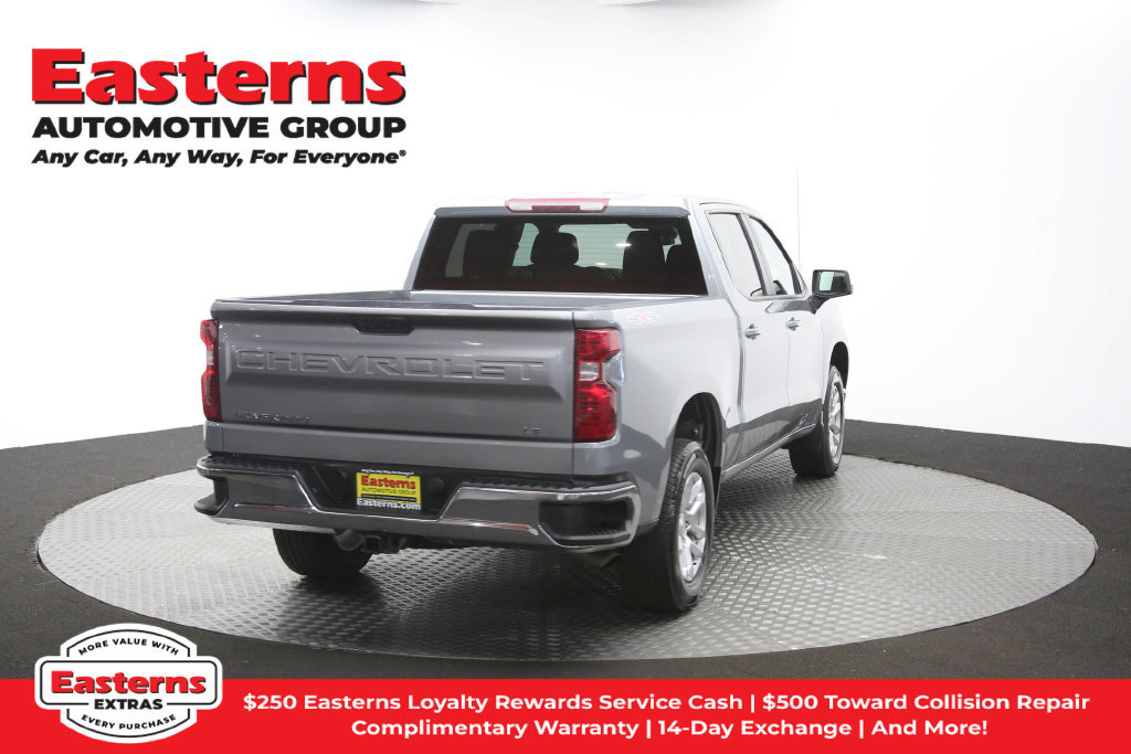 Used 2023 Chevrolet Silverado 1500 LT AWD/4WD image 42