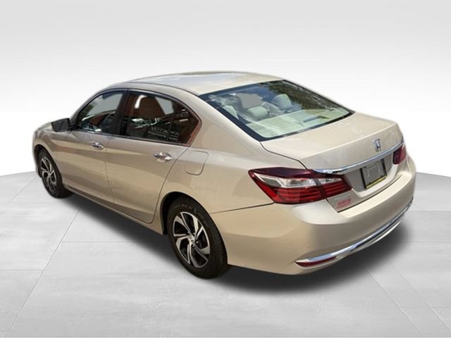 Used 2017 Honda Accord LX image 27