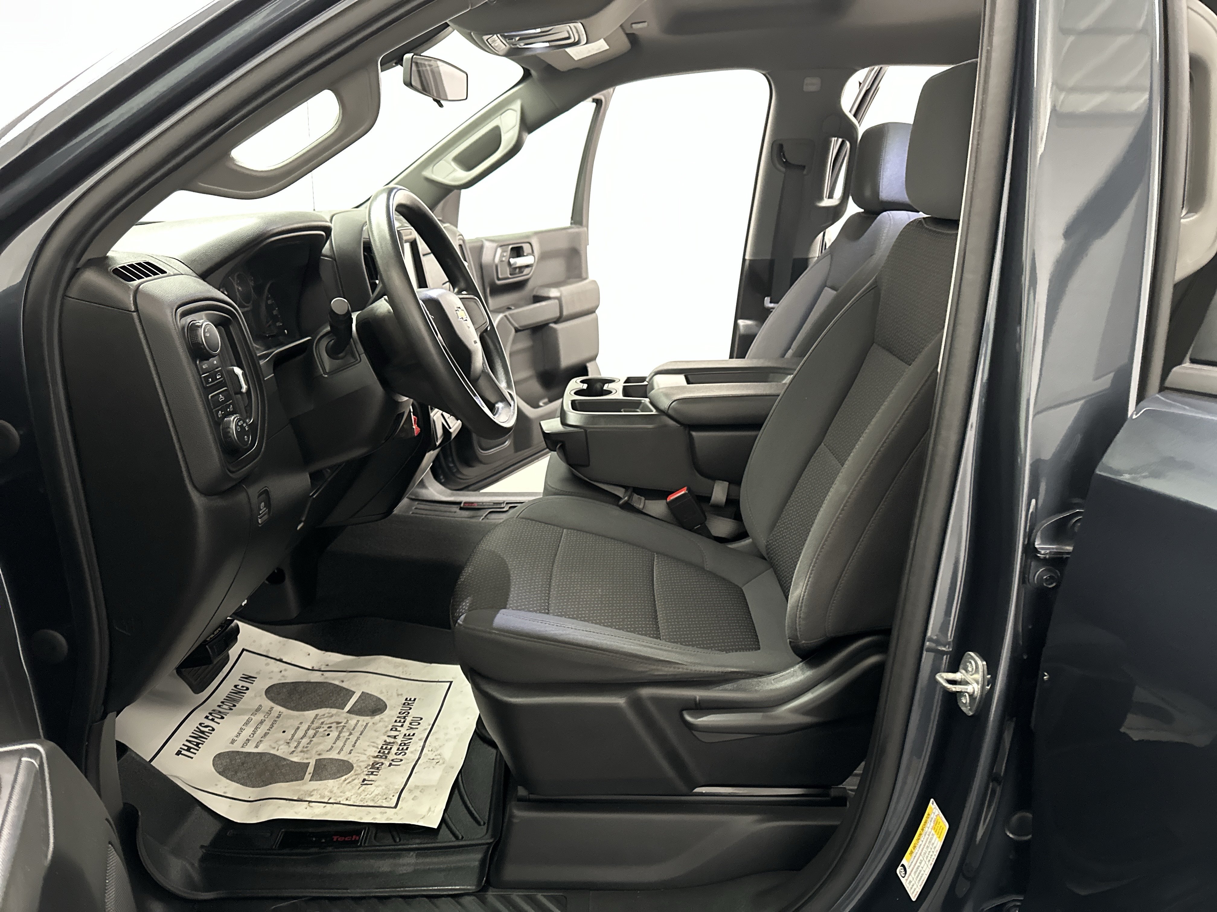 Used 2021 Chevrolet Silverado 1500 Custom AWD/4WD image 18