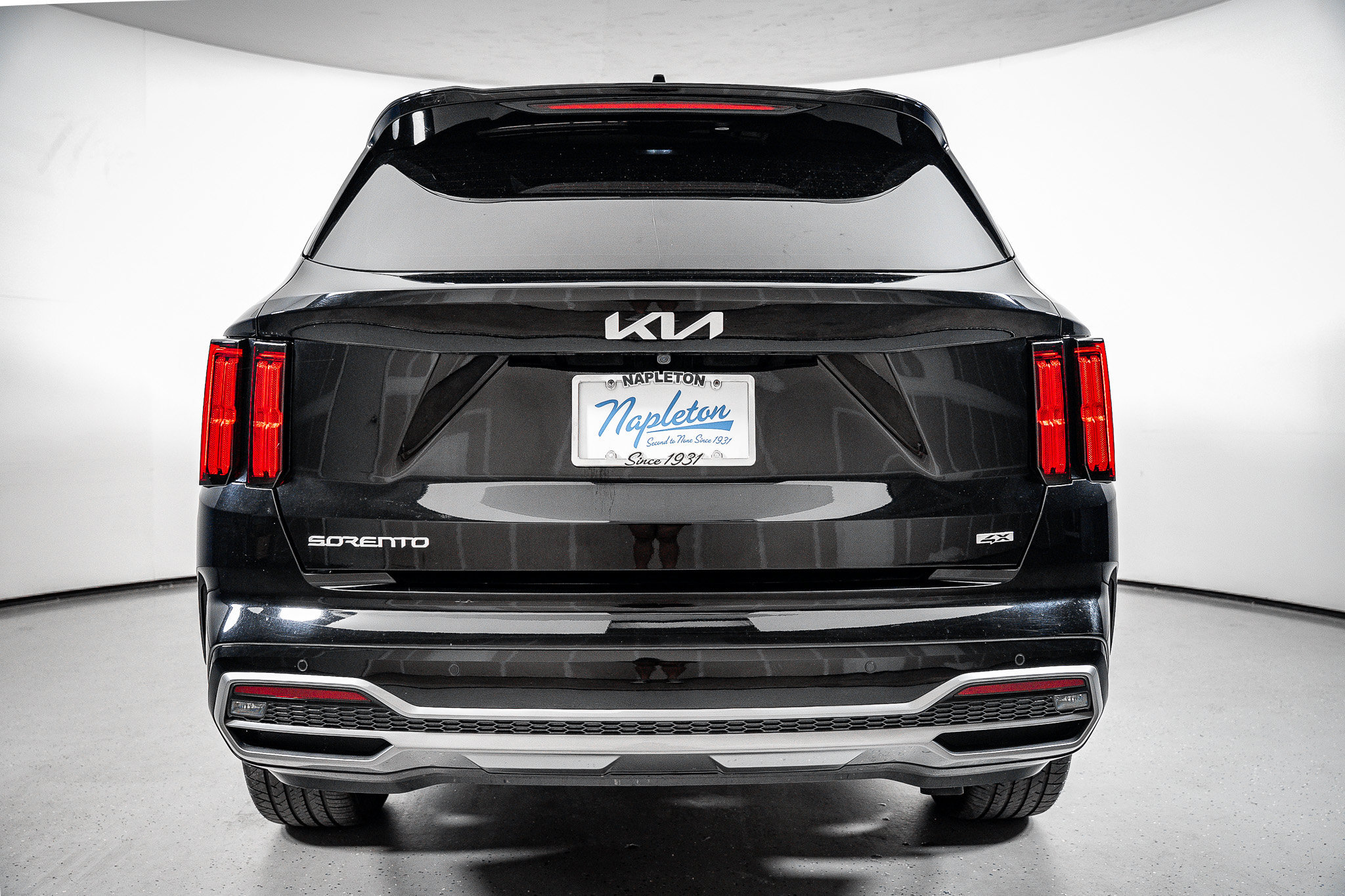 Used 2023 Kia Sorento SX AWD/4WD image 11