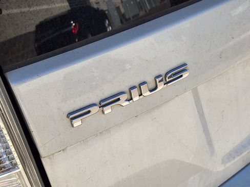 Used 2010 Toyota Prius Five FWD image 11