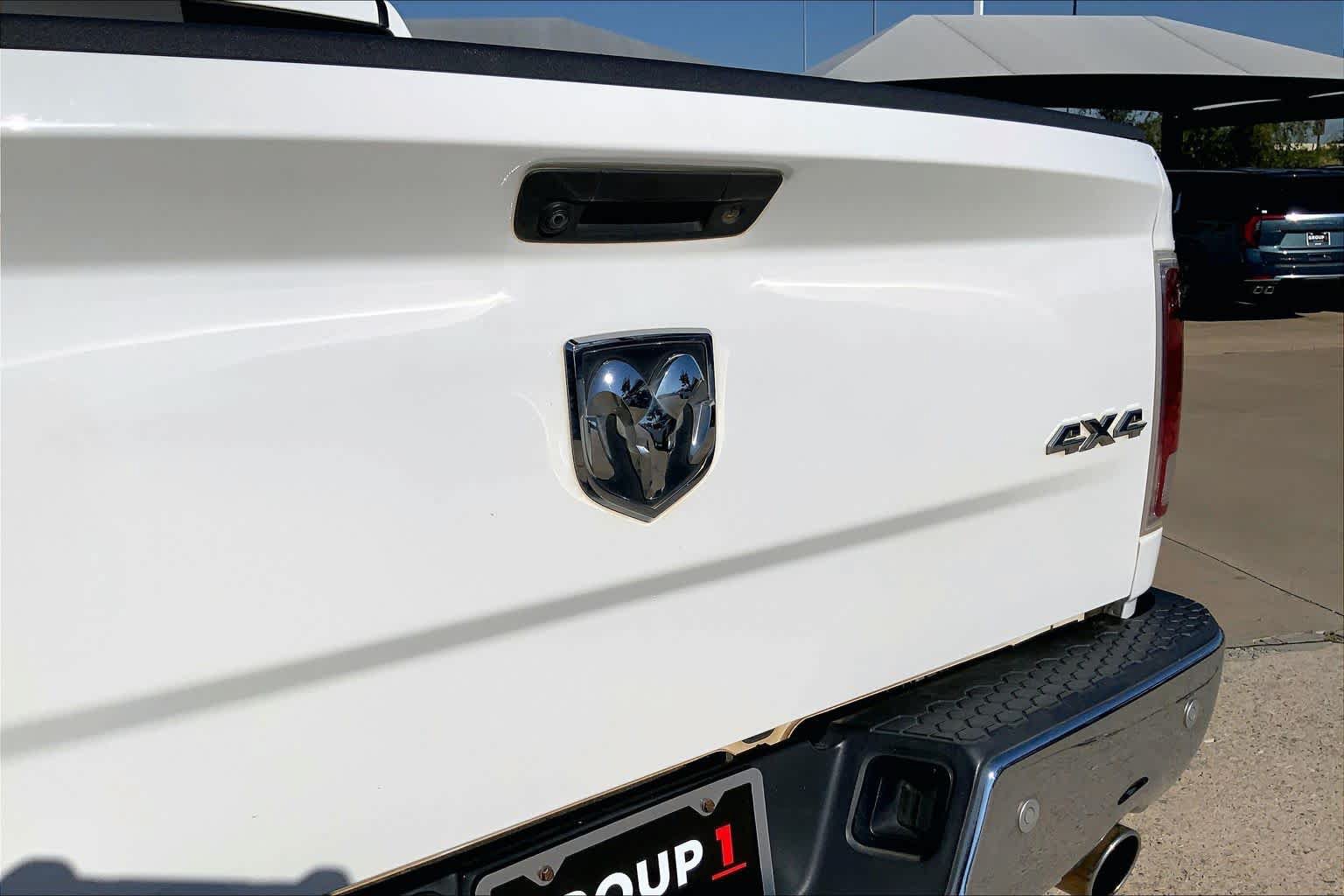 Used 2017 RAM 1500 Laramie w/ Convenience Group AWD/4WD image 30