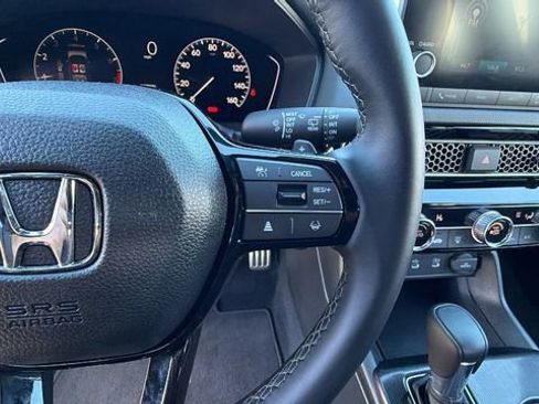 Used 2025 Honda Civic Sport image 27