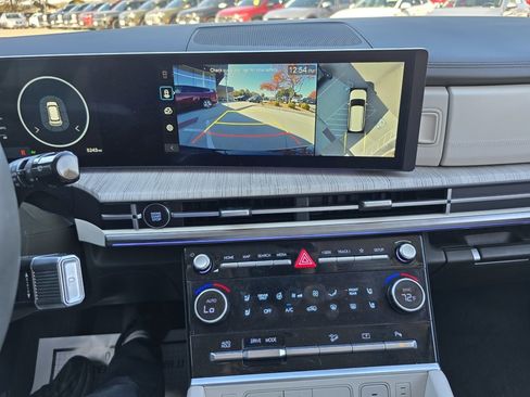 Used 2025 Hyundai Santa Fe Calligraphy image 14