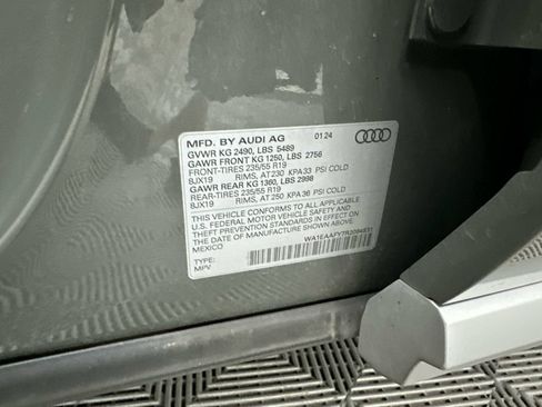 Used 2024 Audi Q5 2.0T Premium Plus AWD/4WD image 36