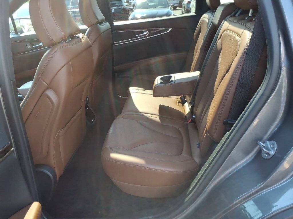 Certified 2023 Lincoln Nautilus Reserve AWD/4WD image 12