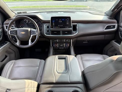 Used 2021 Chevrolet Tahoe LT w/ Luxury Package AWD/4WD image 20
