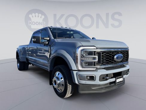 Used 2024 Ford F450 Limited w/ FX4 Off-Road Package image 10