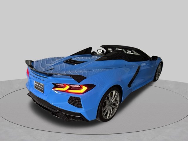 Used 2024 Chevrolet Corvette Stingray Convertible w/ Z51 Performance Package RWD image 30