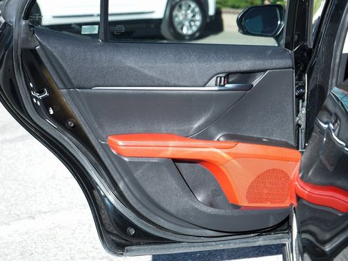 Used 2022 Toyota Camry XSE image 34