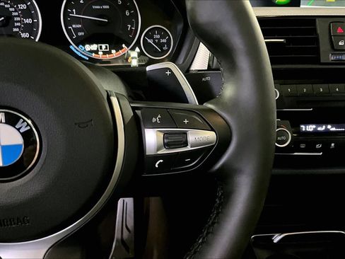 Used 2018 BMW 330i xDrive Sedan w/ M Sport Package image 24