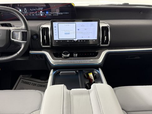 New 2026 Ford Expedition Platinum AWD/4WD image 11