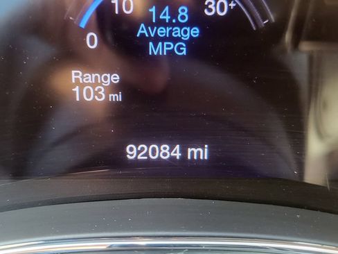 Used 2018 Jeep Grand Cherokee Laredo AWD/4WD image 31
