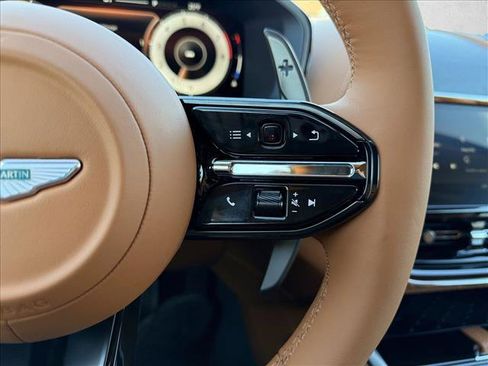 Used 2026 Aston Martin DBX 707 AWD/4WD image 18