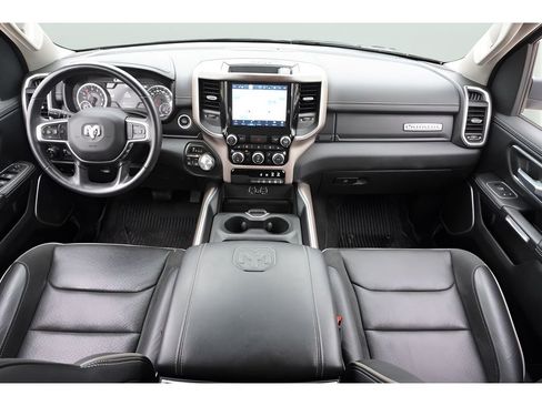 Used 2022 RAM 1500 Laramie AWD/4WD image 8