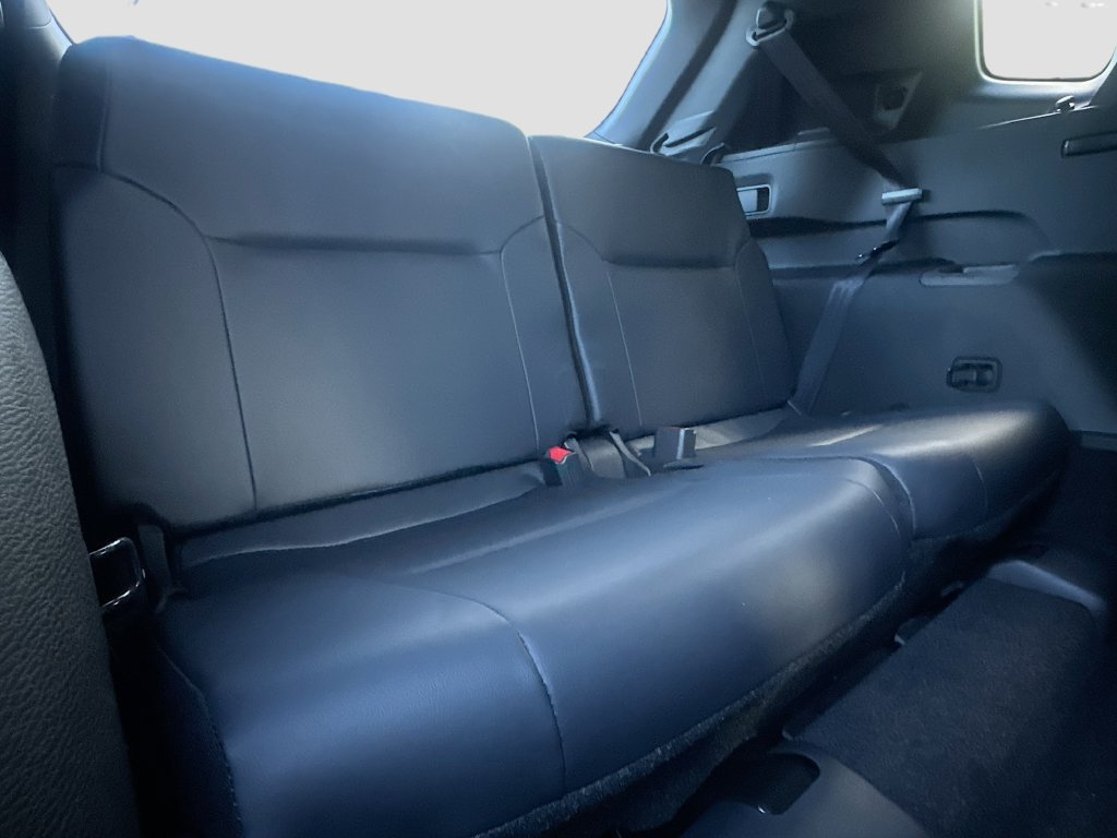 Used 2025 Mitsubishi Outlander SE FWD image 29