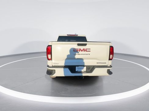 Used 2023 GMC Sierra 1500 Elevation AWD/4WD image 7