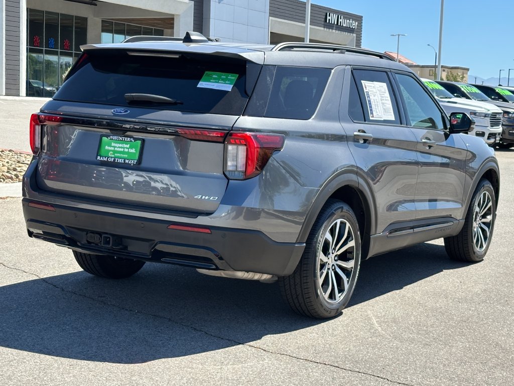 Used 2025 Ford Explorer ST-Line AWD/4WD image 41