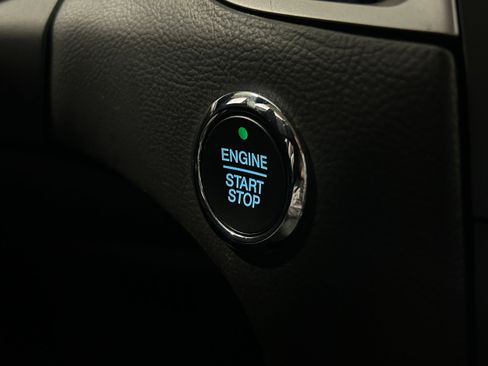 Used 2019 Ford Edge SEL w/ Equipment Group 201A image 12