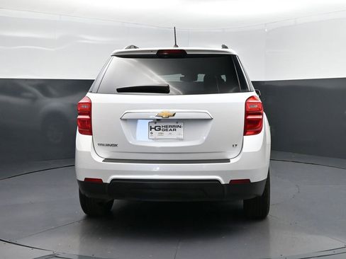 Used 2017 Chevrolet Equinox LT w/ Convenience Package image 6