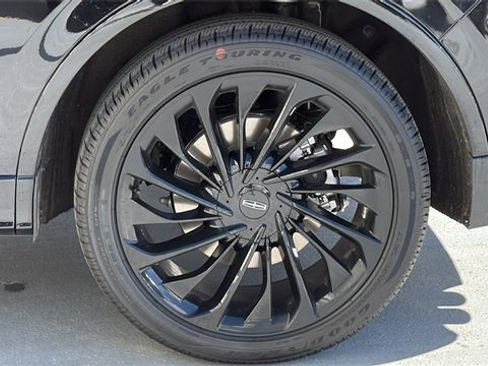 New 2025 Lincoln Aviator Reserve w/ Jet Appearance Package image 4