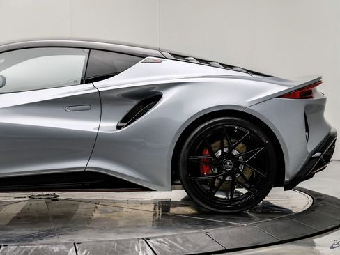 New 2026 Lotus Emira SE image 9