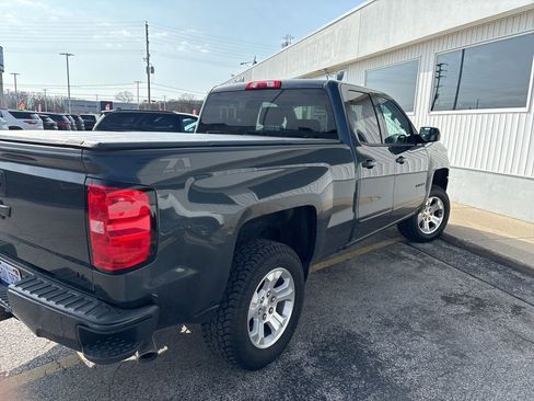 Used 2018 Chevrolet Silverado 1500 LT w/ All Star Edition AWD/4WD image 3