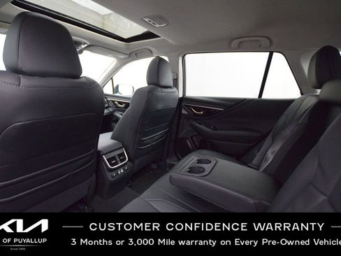 Used 2025 Subaru Outback Limited image 12