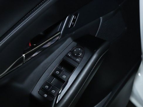 Certified 2023 MAZDA CX-30 AWD 2.5 S w/ Preferred Package image 16