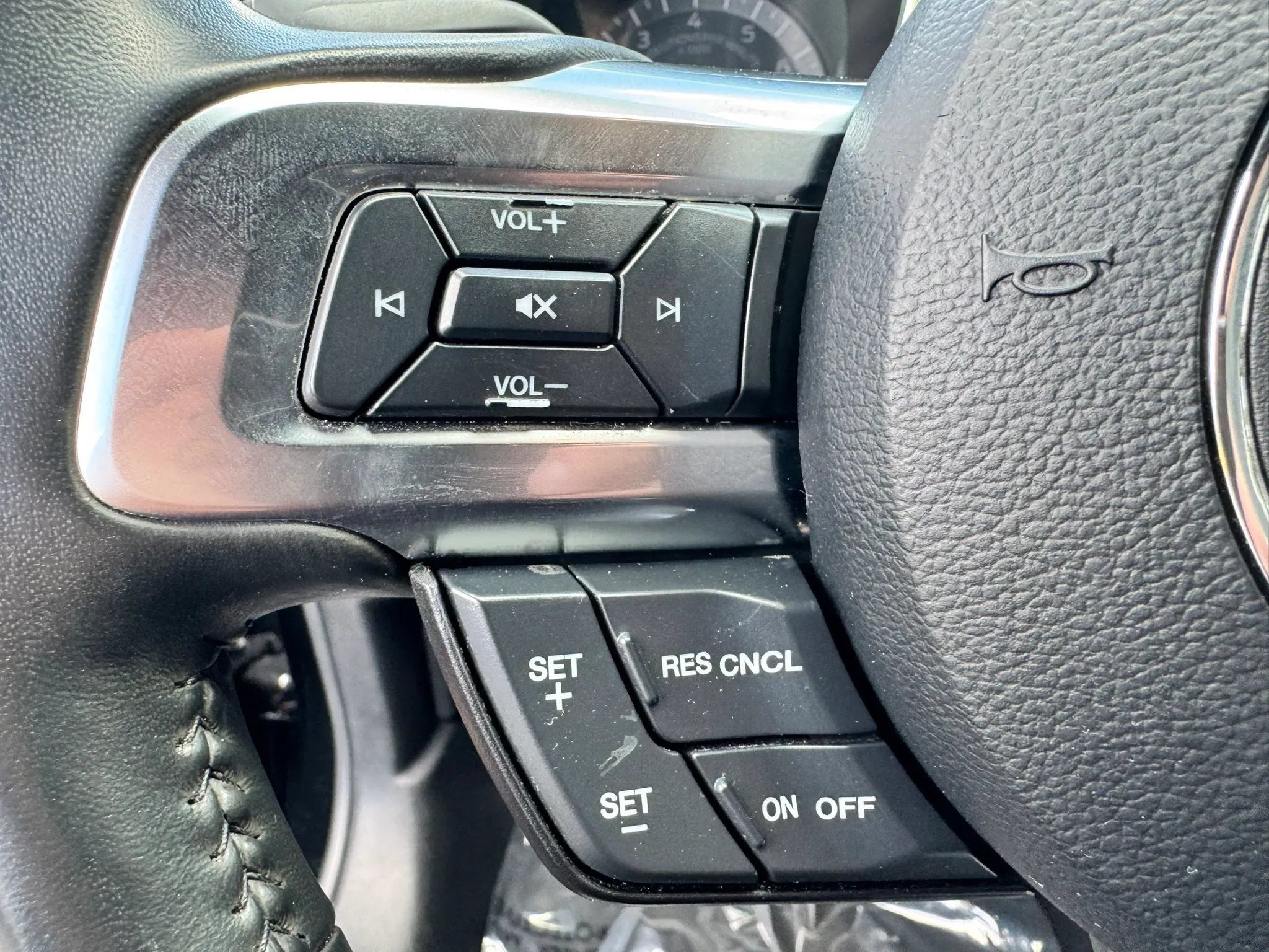 Used 2021 Ford Mustang GT RWD image 35
