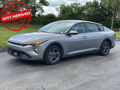 Used 2025 Kia K4 LXS