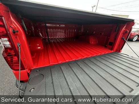 Used 2021 Chevrolet Silverado 1500 LT image 24