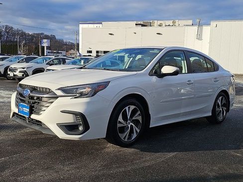 Used 2023 Subaru Legacy Premium image 3
