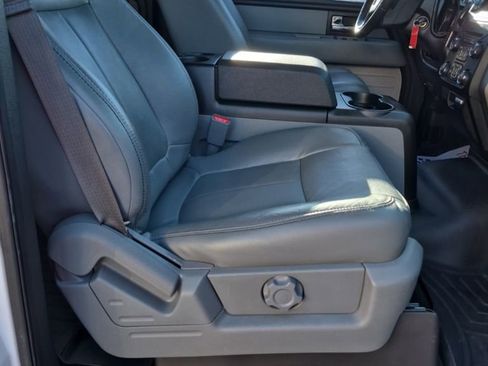 Used 2014 Ford F150 XLT w/ XLT Chrome Package image 28