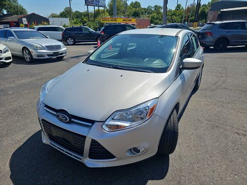 Used 2012 Ford Focus SE image 7