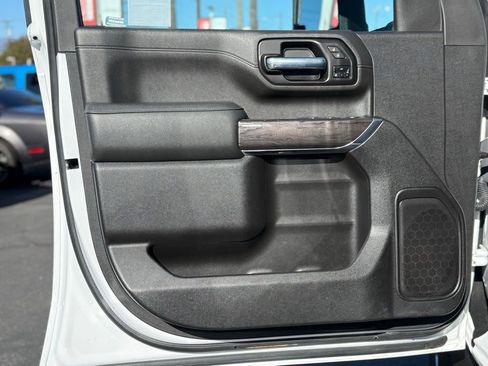 Used 2023 Chevrolet Silverado 2500 LTZ image 15