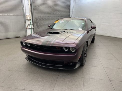 Certified 2022 Dodge Challenger R/T Scat Pack w/ Shaker Package RWD image 3