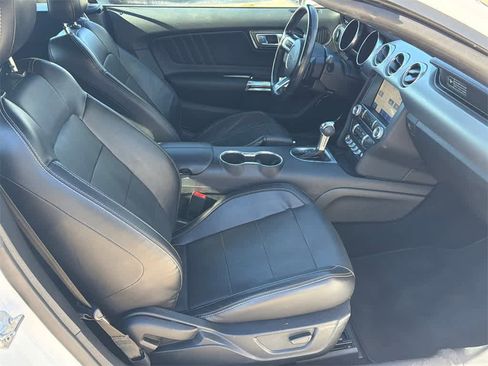 Used 2020 Ford Mustang Premium image 12