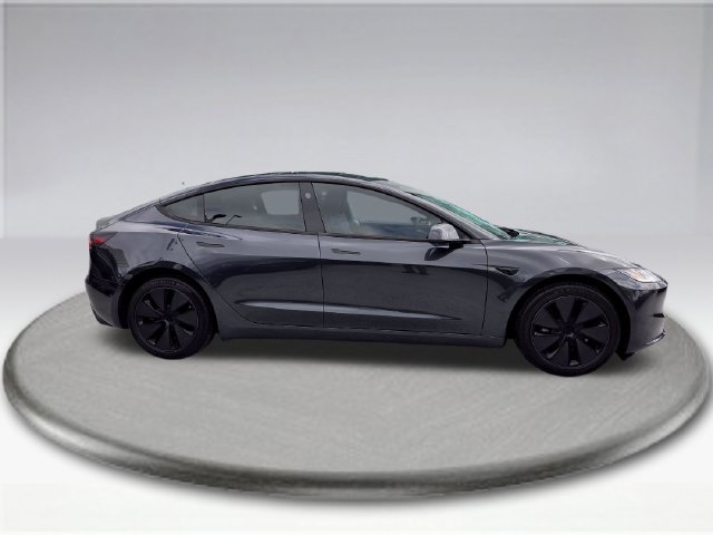 Used 2025 Tesla Model 3 Long Range RWD image 10