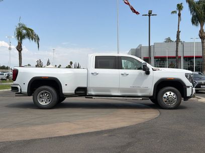 New 2026 GMC Sierra 3500 Denali w/ Denali Reserve Package