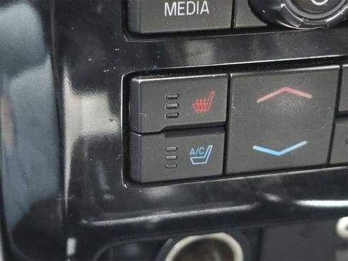 Used 2012 Ford F150 Platinum image 28