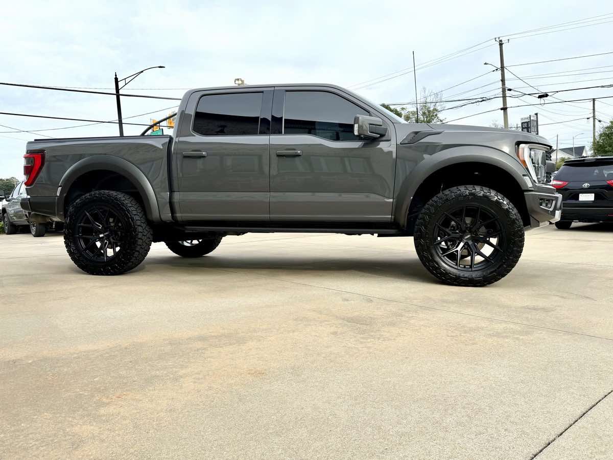 Used 2021 Ford F150 Raptor w/ Equipment Group 801A High AWD/4WD image 5