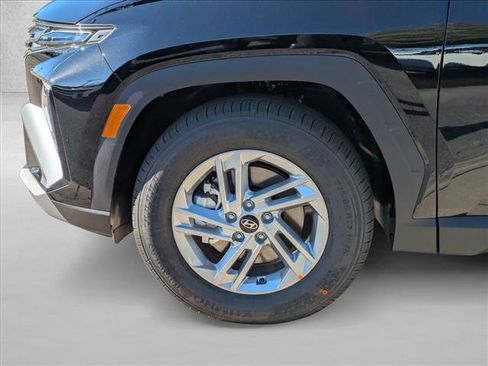 New 2026 Hyundai Tucson SE image 10
