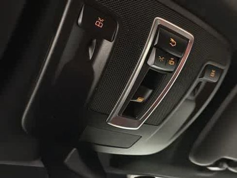 Used 2016 Mercedes-Benz G 63 AMG 4MATIC image 25