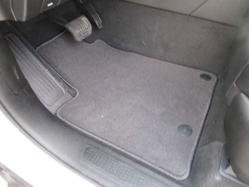 New 2025 Jeep Grand Cherokee Limited w/ Trailer Tow Package image 22