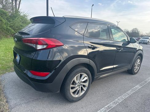 Used 2016 Hyundai Tucson SE w/ Option Group 02 image 9