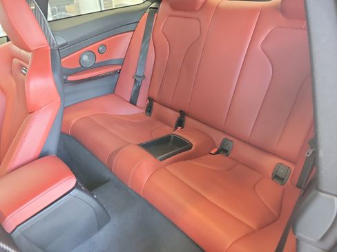 Used 2018 BMW M4 Coupe image 16