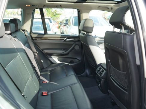 Used 2017 BMW X3 sDrive28i RWD image 19