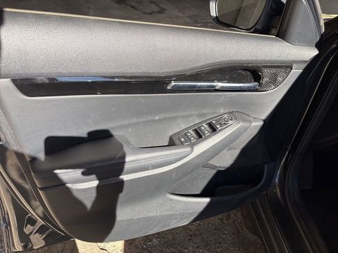 Certified 2023 Kia Seltos S w/ Navigation Package AWD/4WD image 11