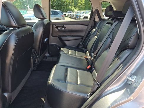 Certified 2024 Nissan Rogue SL w/ SL Premium Package AWD/4WD image 11